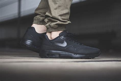 nike air max 1 ultra 2.0 essential schuhe|all black air max 1.